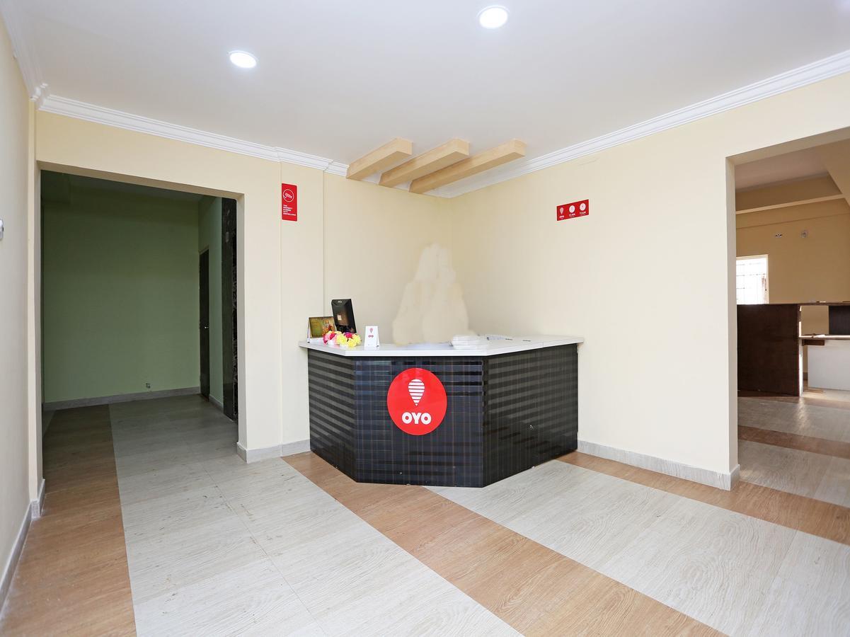 Oyo 11343 Hotel Sai International Bhubaneswar Exterior photo