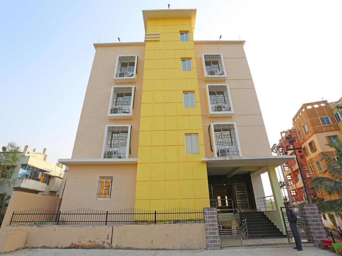 Oyo 11343 Hotel Sai International Bhubaneswar Exterior photo